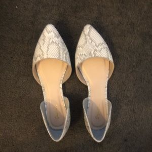 Snake skin flats